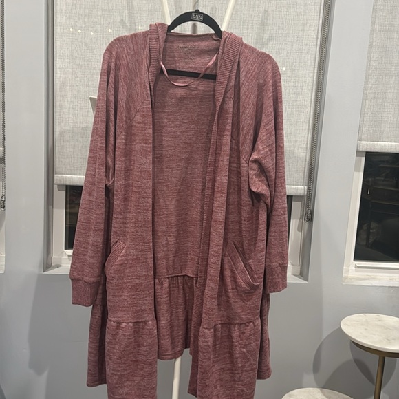 Torrid Super Soft Plush Pink Hooded Sweater Cardigan 3X Duster Ruffle Hem - Picture 2 of 4